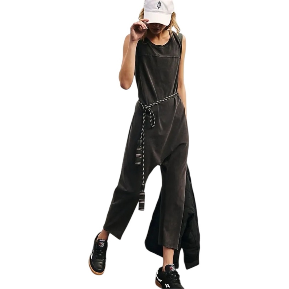 FREE PEOPLE FP Movement Hot Shot Twisted Onesie NWT Size S - Picture 2 of 11